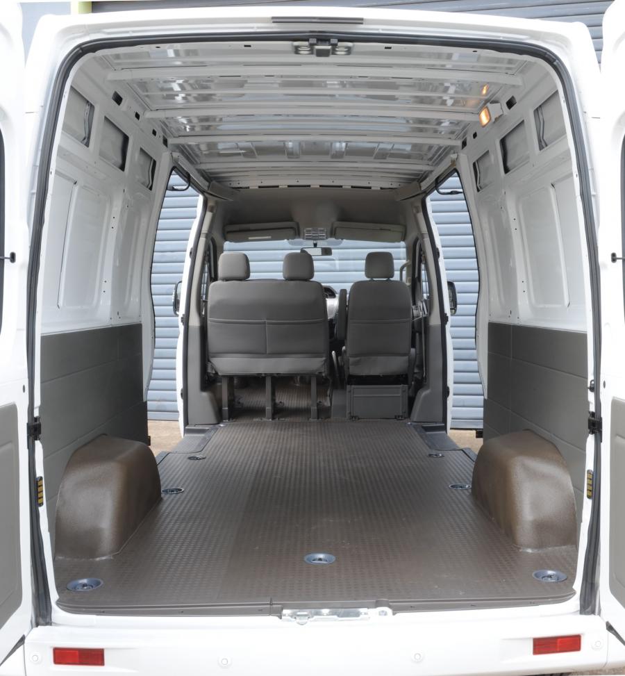 Багажник LDV V80 LWB Mid Roof 2013 года  (фото 2 из 11)